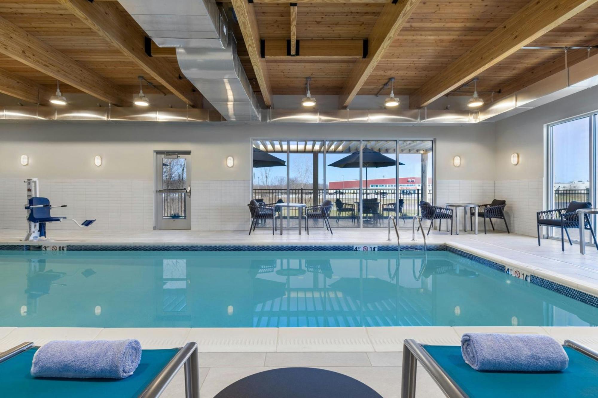 Towneplace Suites By Marriott Geneva At Spire Academy Dış mekan fotoğraf