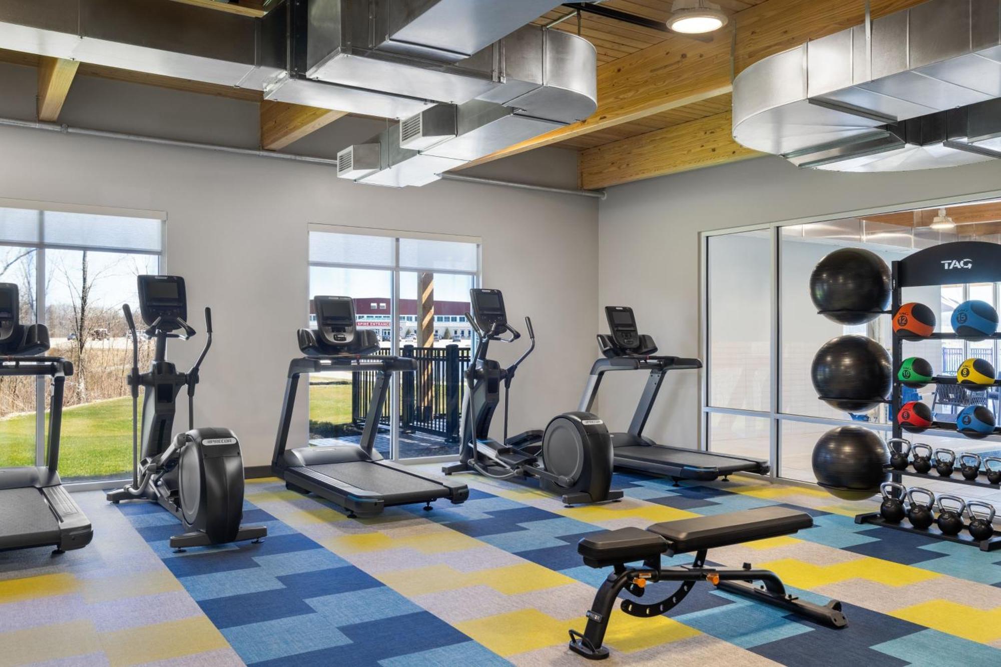 Towneplace Suites By Marriott Geneva At Spire Academy Dış mekan fotoğraf