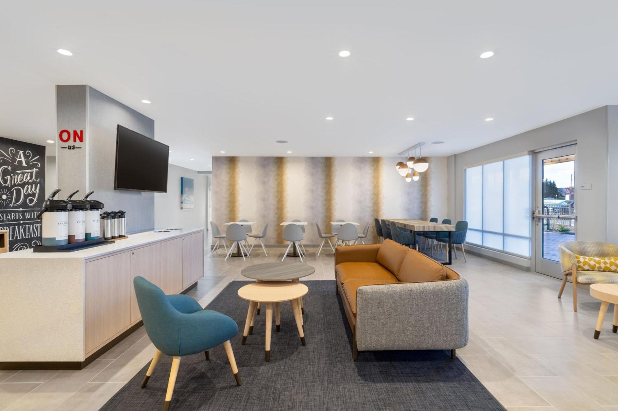 Towneplace Suites By Marriott Geneva At Spire Academy Dış mekan fotoğraf